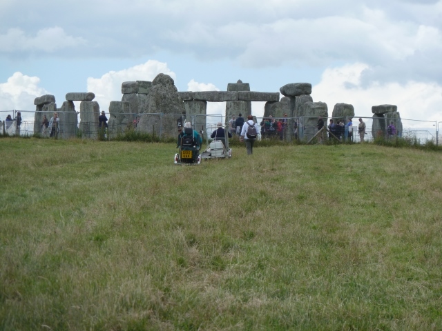 Stonehenge 037 (640x480)